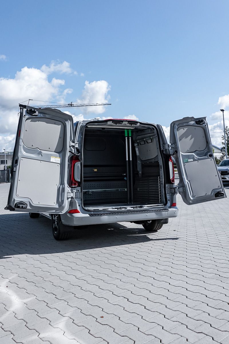 VW New Transporter Plus (Multicap)