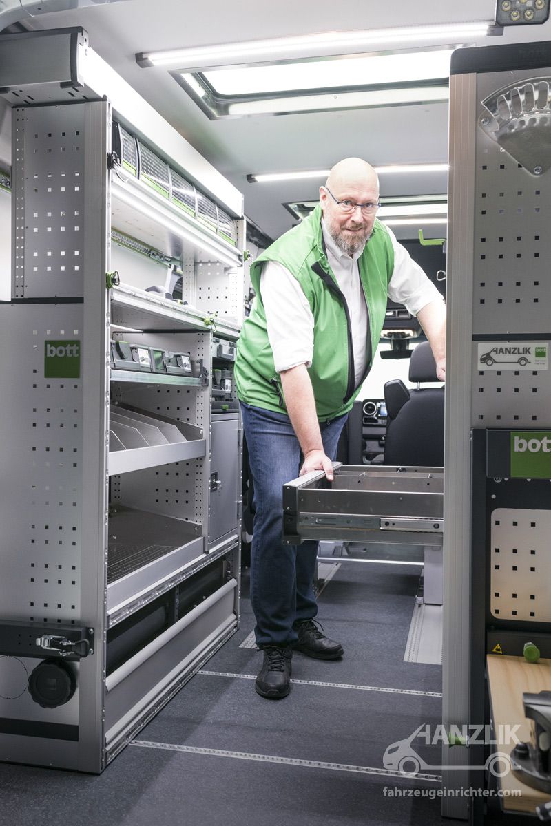 Demofahrzeug -  Mercedes Sprinter L2H2