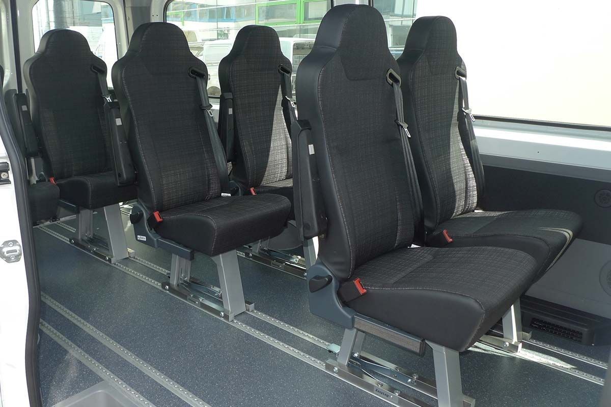 Sitznachrüstung im Fahrzeug