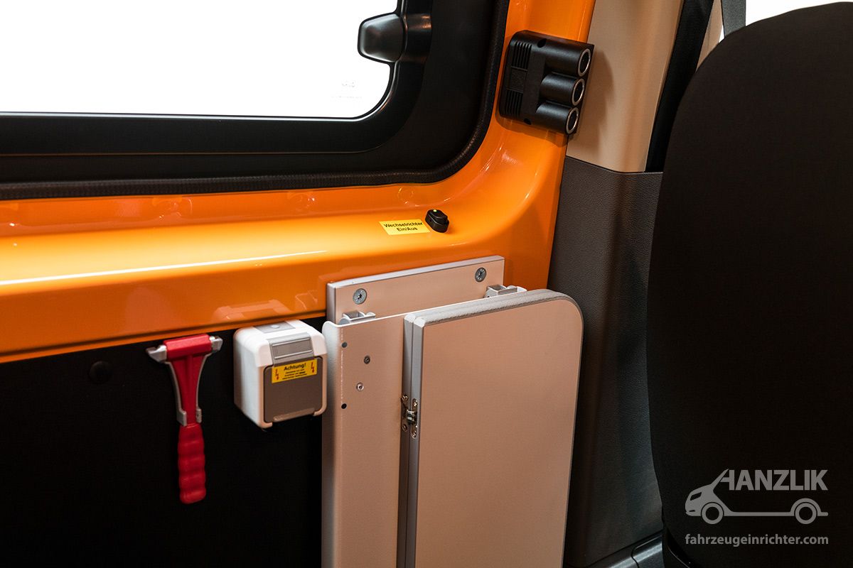 Fahrzeugeinrichtung Ford Transit Custom