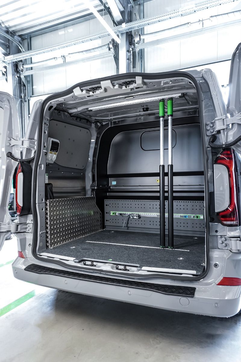 VW New Transporter Plus (Multicap)
