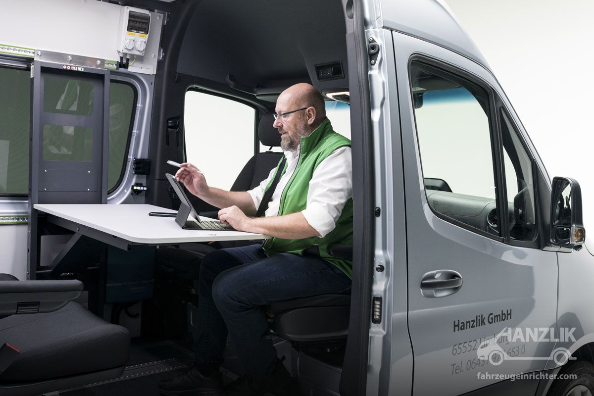 Demofahrzeug -  Mercedes Sprinter L2H2