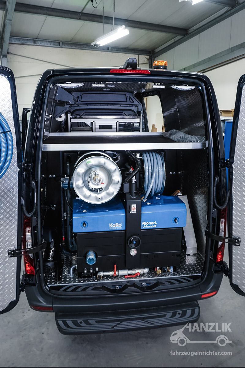 Mercedes Benz Sprinter