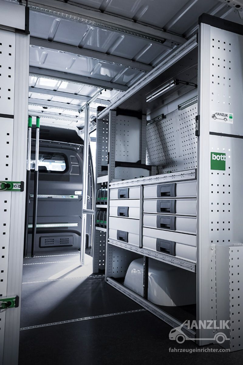 Mercedes-Benz Sprinter L3H2