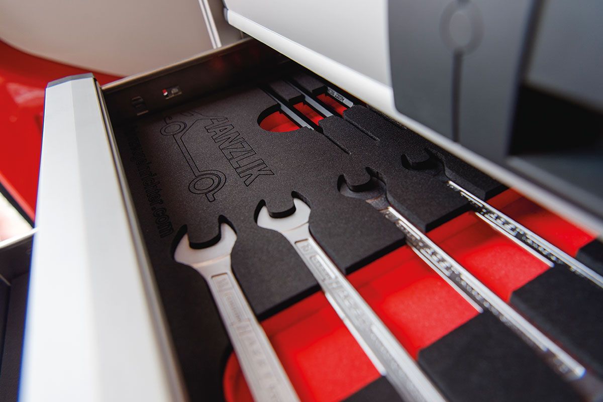 Fahrzeugeinrichtung Mercedes Benz Sprinter