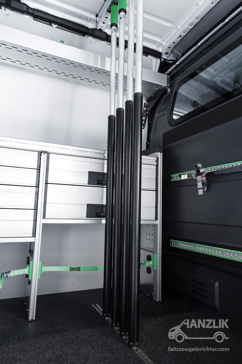 Mercedes-Benz Sprinter L3H2