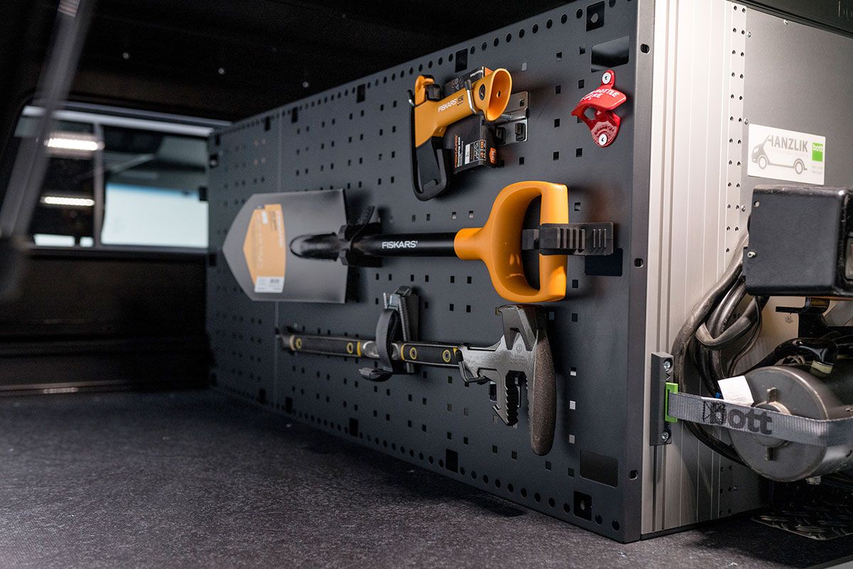 Fahrzeugeinrichtung Toyota Land Cruiser