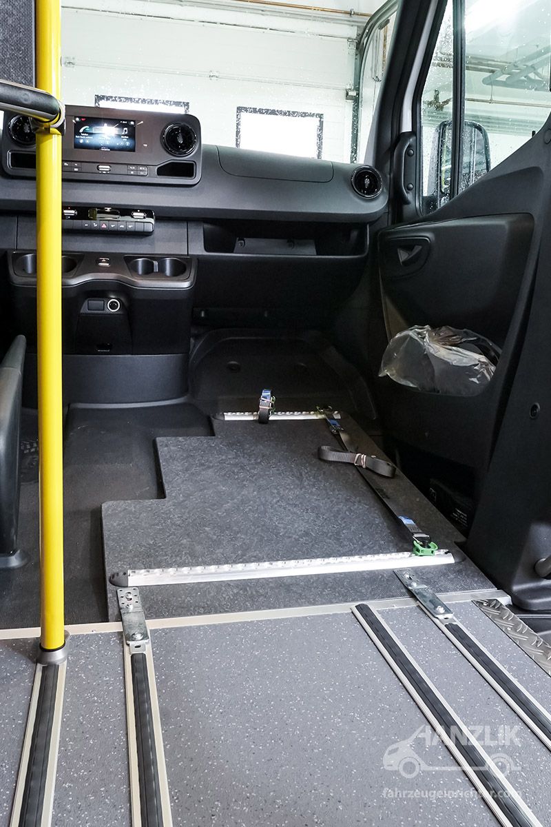 Fahrzeugeinrichtung Mercedes Sprinter