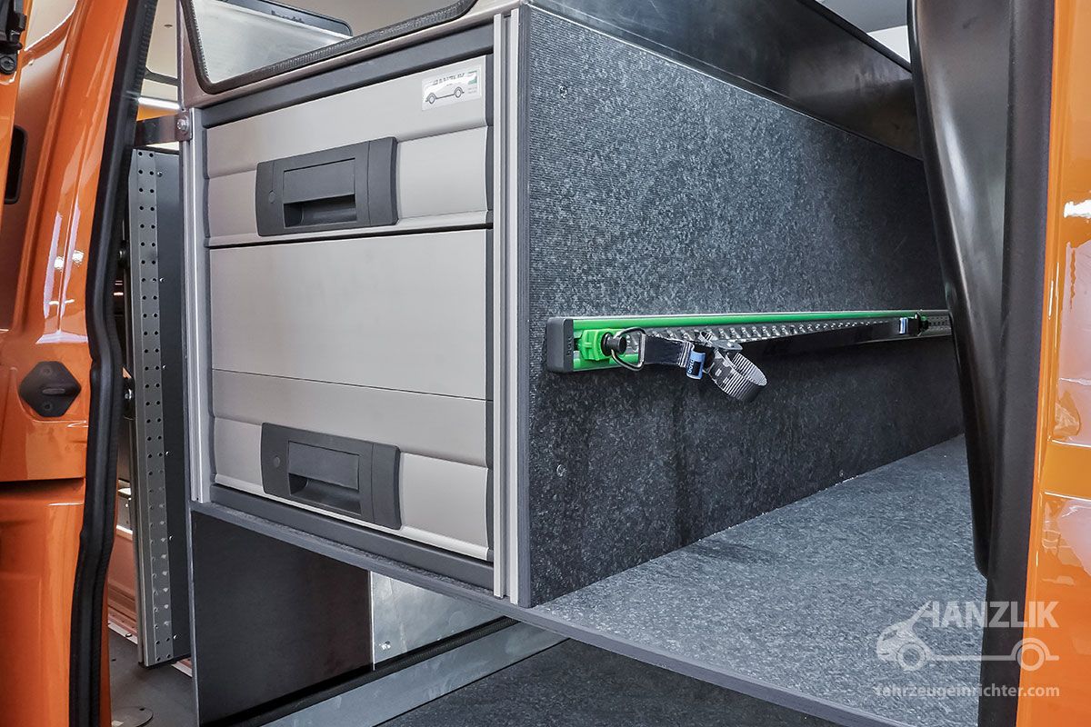 Fahrzeugeinrichtung VW T6 lang